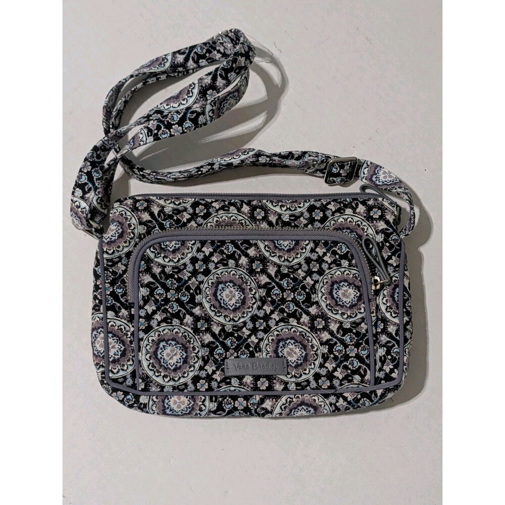 Vera Bradley Crossbody Wallet Bag Charcoal Medallion Built In Card Slots Quilted